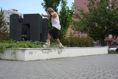 Marek Motalk-Switch kindgrind